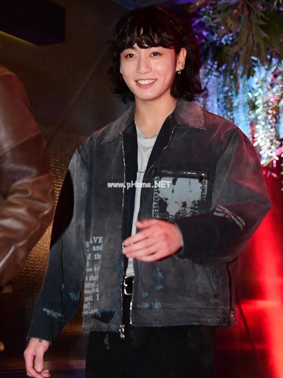  Jungkook 田征国